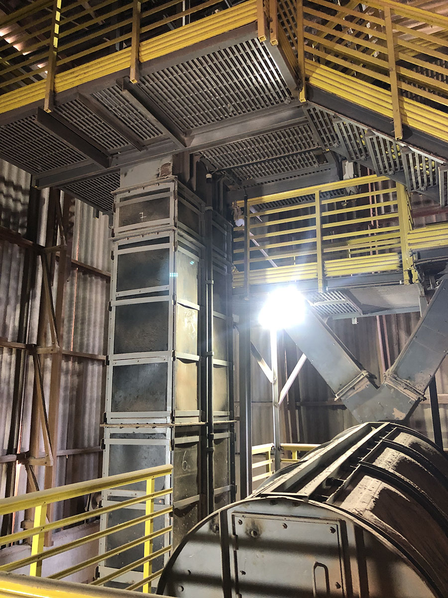 Diagnóstico técnico em campo na planta industrial